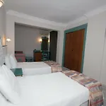 Ξενοδοχείο Flamingo 3*