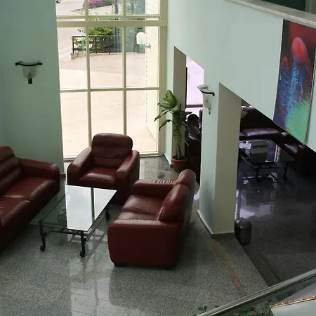 호텔 Flamingo 말마리스