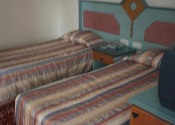 Flamingo Отель 3*