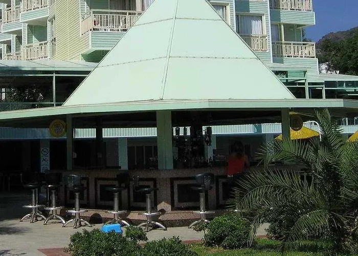 Flamingo 3* Marmaris